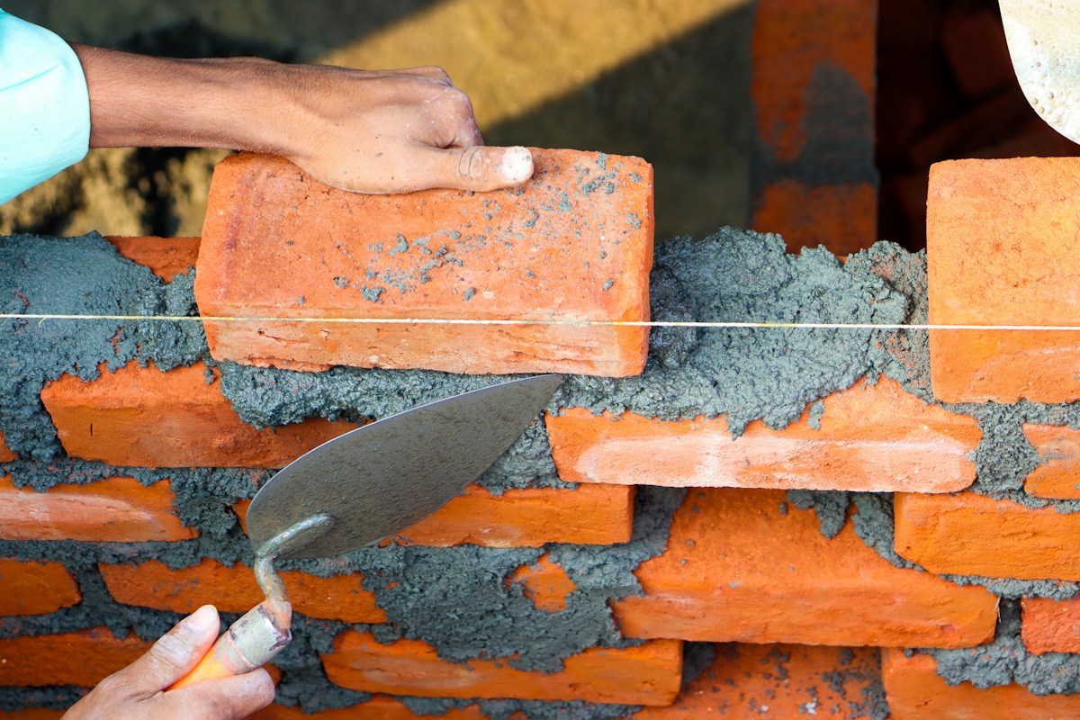 Công việc xây tường gạch